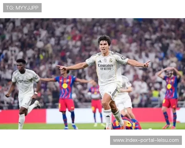 皇马附加赛前士气承压，阿韦洛亚如何应对穆帅战术挑战。