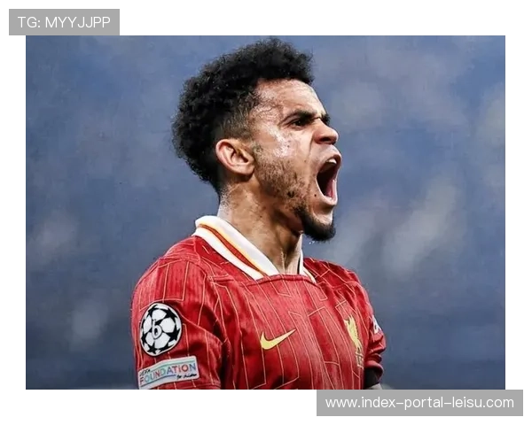 迪亚斯禁区前内切低射上演帽子戏法，拜仁5-1大胜止颓