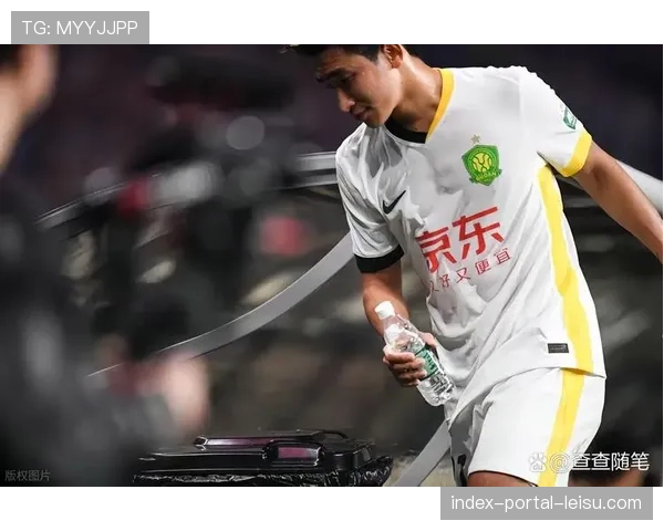 人物特写：从梯队到队长，25岁的张源如何成为成都蓉城更衣室领袖