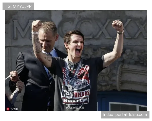 德国足球博物馆四月访客数创纪录，德甲冠军奖盘巡展启动